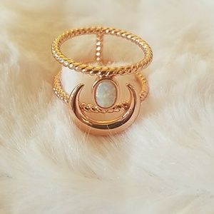 Crescent moon/horn Opal Rose Gold Ring